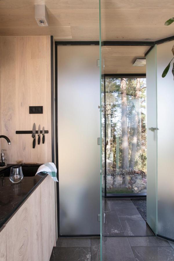 The Wonderinn Mirrored Glass Cabin - Wonderinn Delta Hektner Exteriör bild