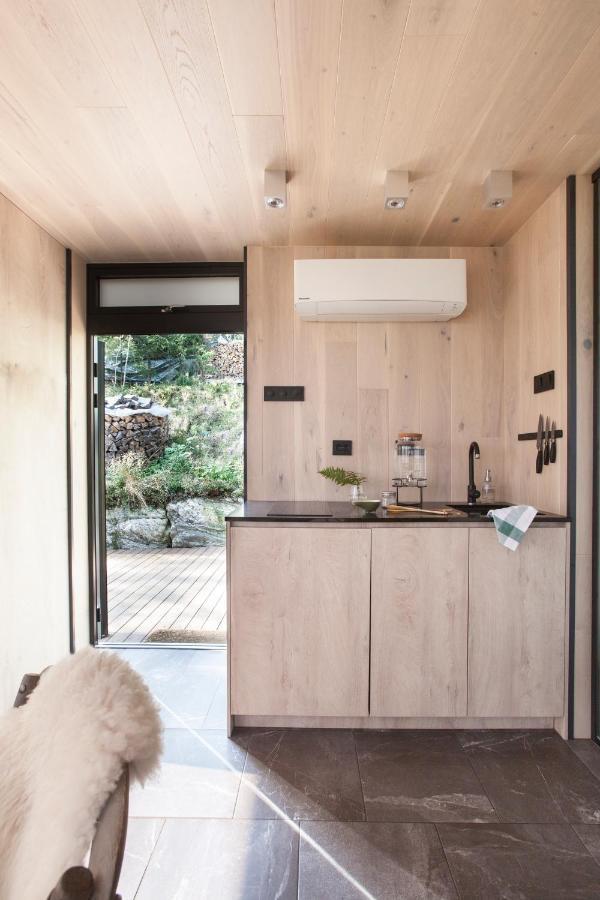 The Wonderinn Mirrored Glass Cabin - Wonderinn Delta Hektner Exteriör bild