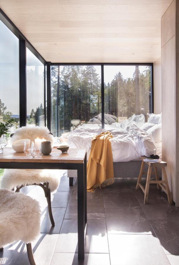 The Wonderinn Mirrored Glass Cabin - Wonderinn Delta Hektner Exteriör bild
